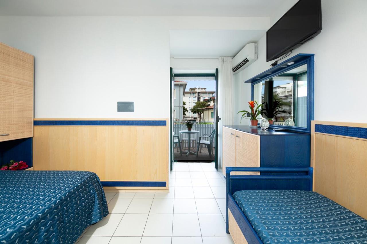 Hotel Olanda ลิโดดิเยโซโล ภายนอก รูปภาพ