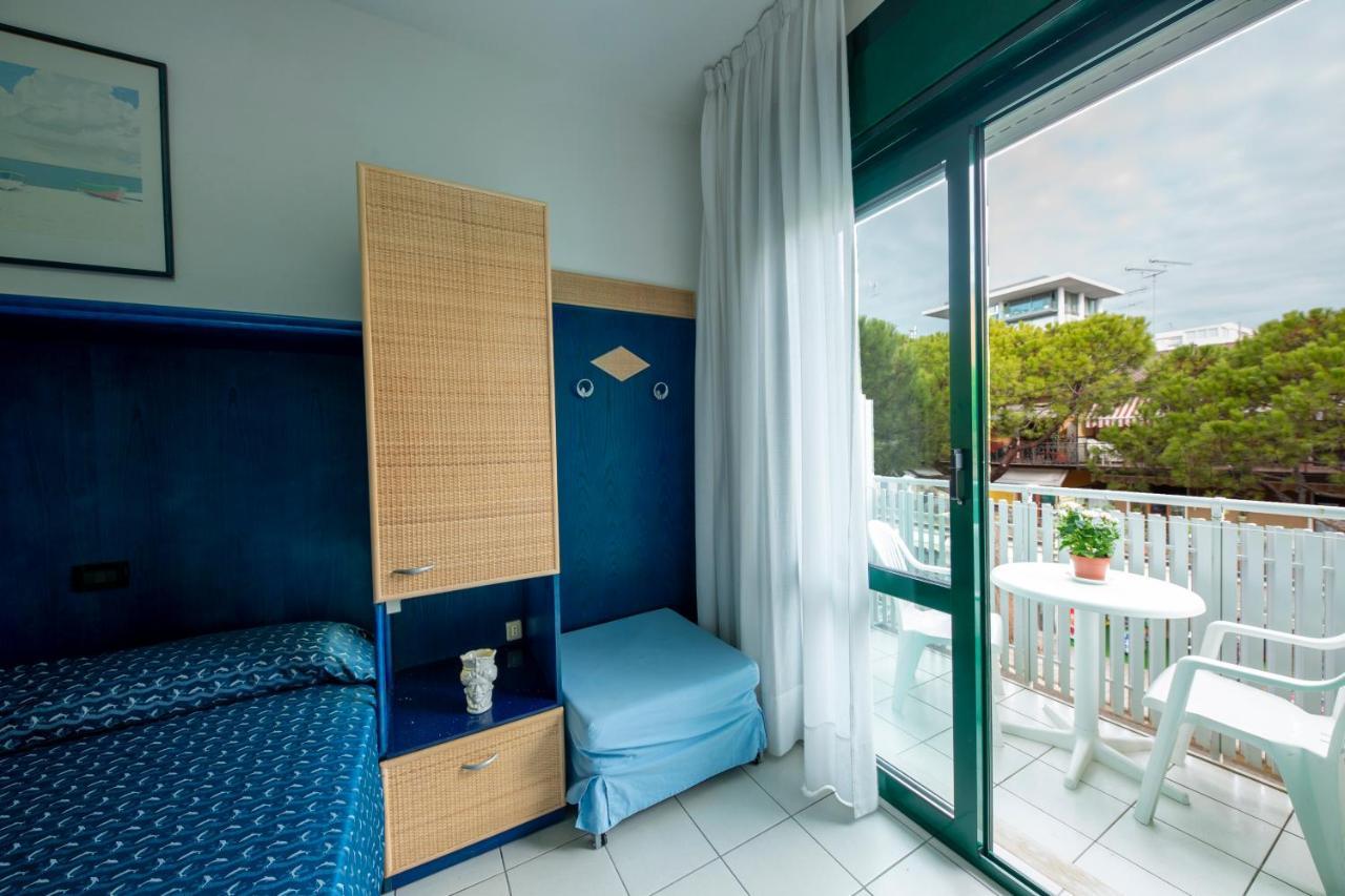 Hotel Olanda ลิโดดิเยโซโล ภายนอก รูปภาพ